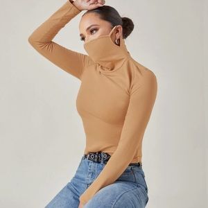 crop top with built in mask